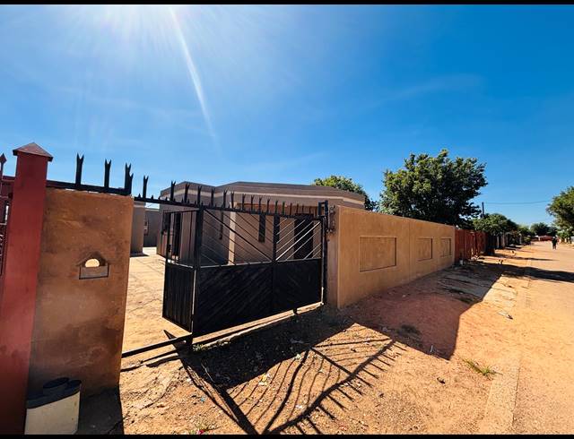 2 BEDROOM FREEHOLD SOLD IN MAMELODI EAST